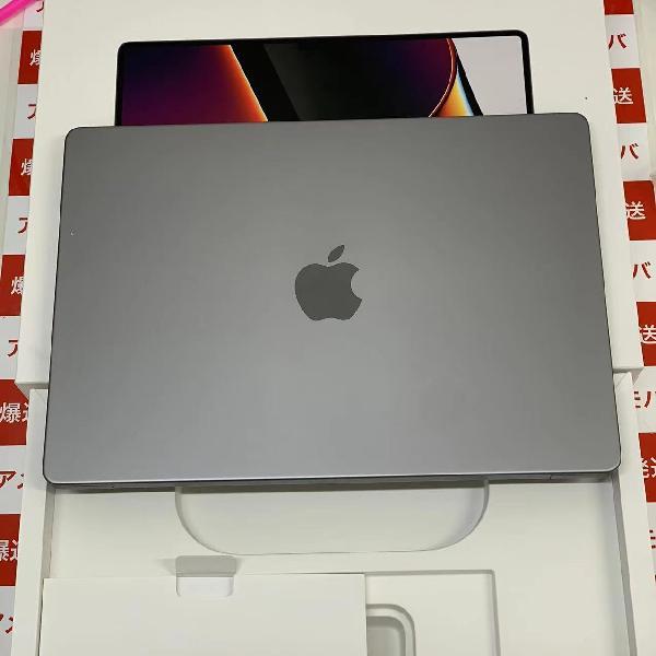 MacBook Pro 14インチ 2021 M1 Pro 16GBメモリ 1TB SSD Z15G001QM A2442-正面