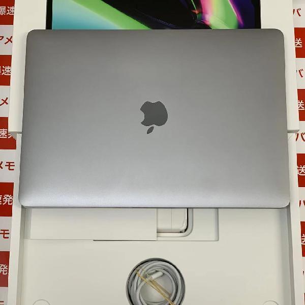 MacBook Pro 13インチ M1 2020 8GBメモリ 256GB SSD MYD82J/A A2338 美品-正面