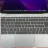 Macbook (Retina, 12-inch, 2017) 1.2GHz デュアルコアIntel Core i3 8GBメモリ 258GB SSD A1534 訳あり大特価-裏