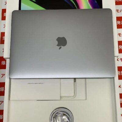 MacBook Pro 13インチ M1 2020  8GBメモリ 256GB SSD MYD82J/A A2338 新品同様