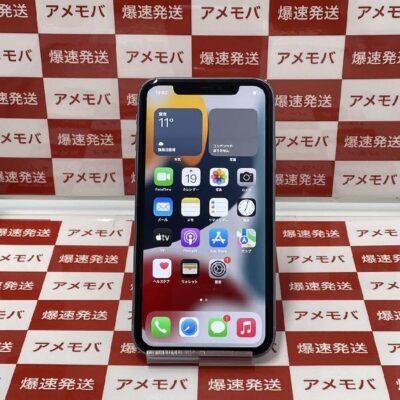 iPhone11 au版SIMフリー 64GB MWLX2J/A A2221 美品