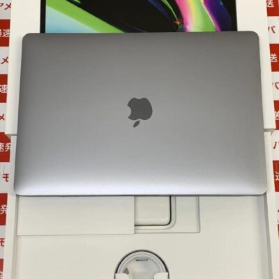 MacBook Pro 13インチ M2 2022  16GBメモリ 512GB SSD Z16S0003W A2338 ほぼ新品